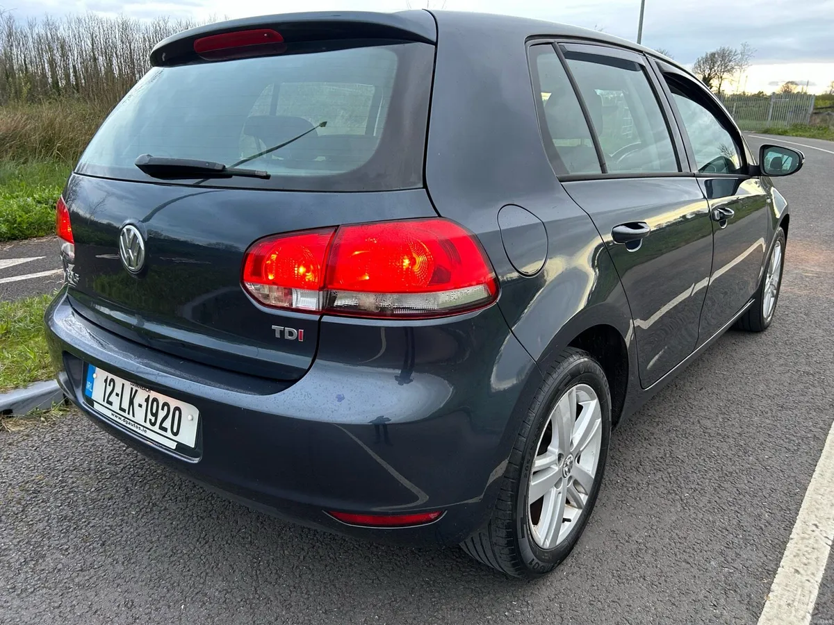 Vw Golf 2012 Automatic 1.6 TDI - Image 4