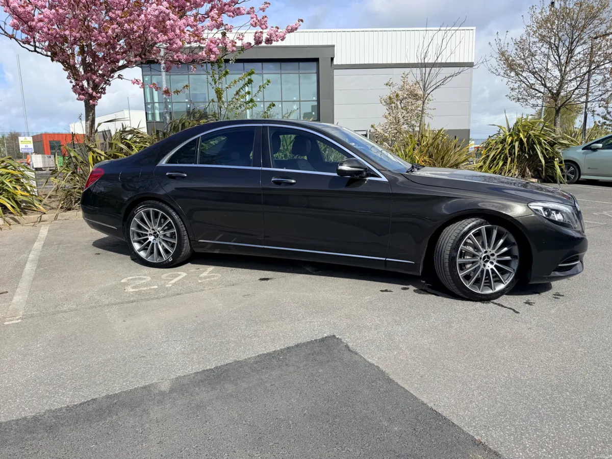 132 Mercedes-Benz S-Class 350CDI ~ New Shape - Image 4