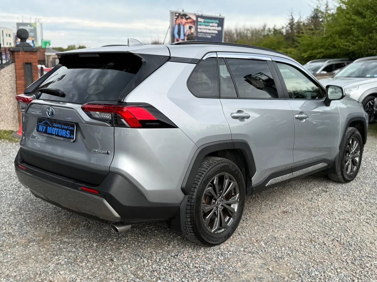 2022 Toyota Rav4 2.5 HYBRID SOL AUTO - Image 3