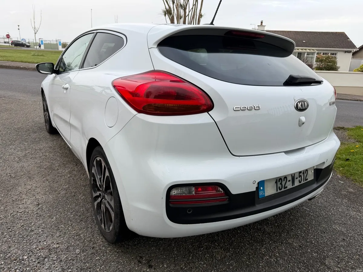 Kia ProCeed - Image 3