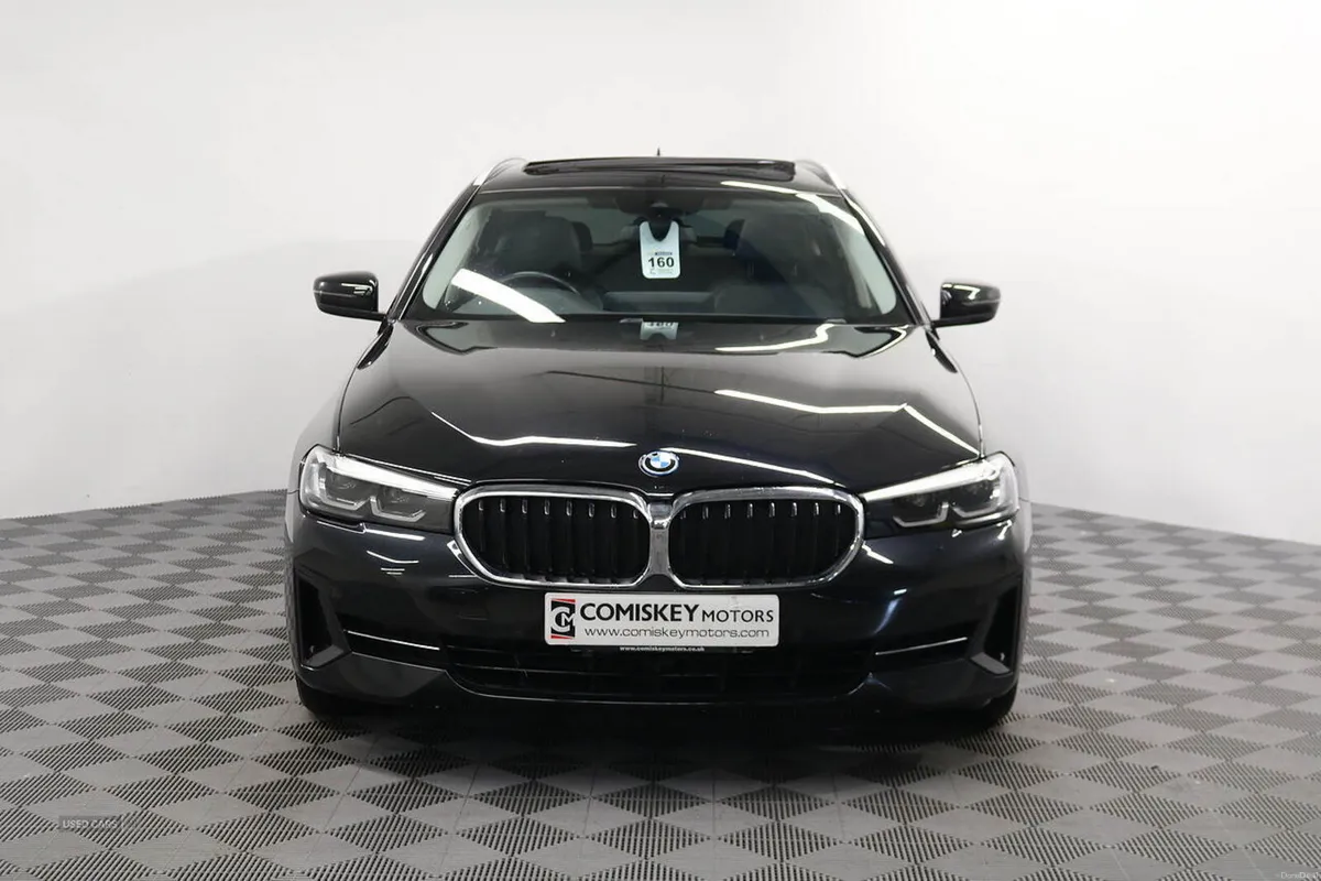 BMW 5-Series 530e SE - Image 2