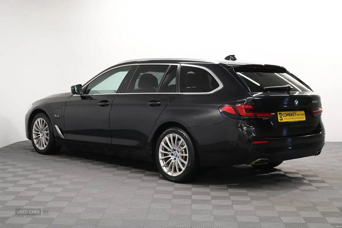 BMW 5-Series 530e SE - Image 4
