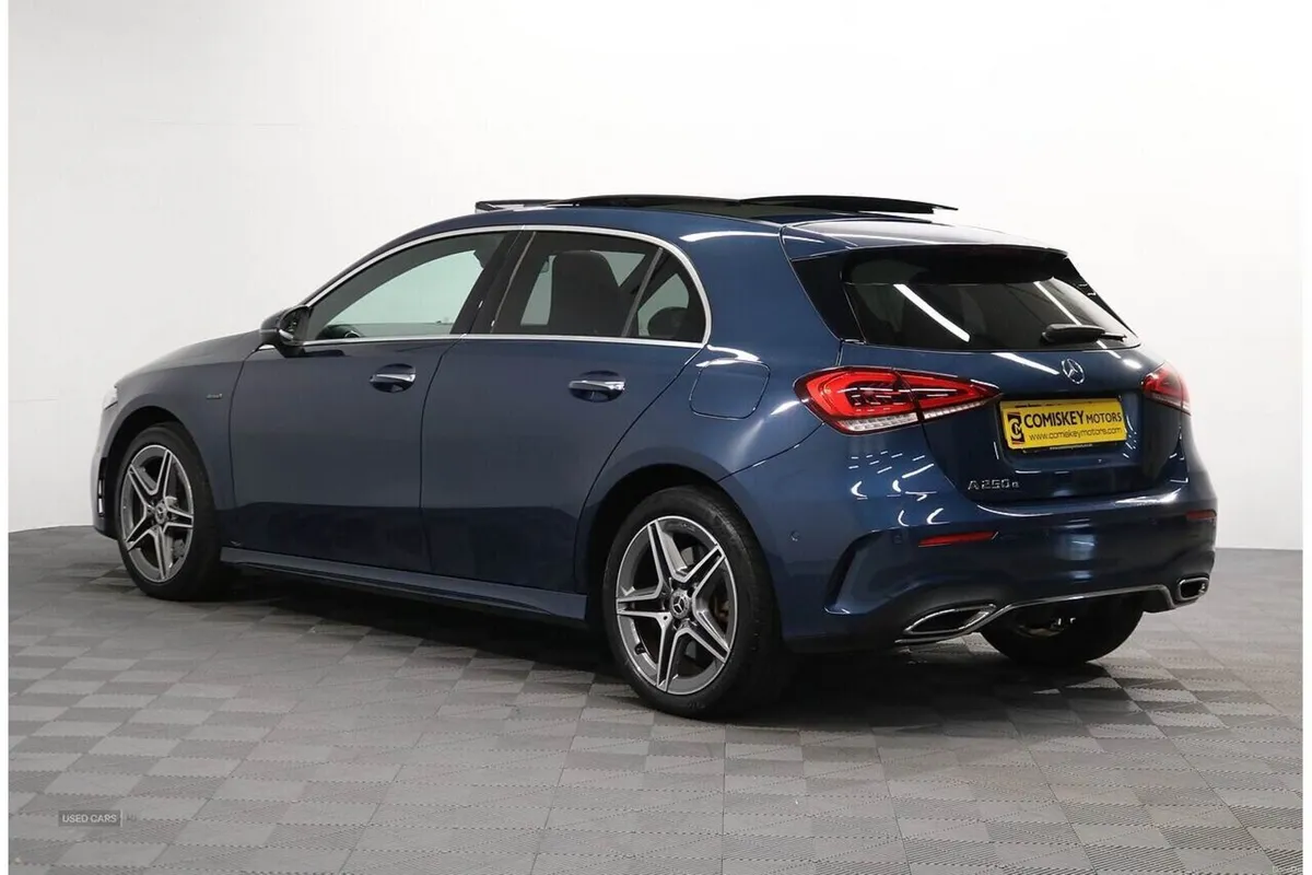 Mercedes-Benz A-Class A250e AMG Line Edition - Image 4