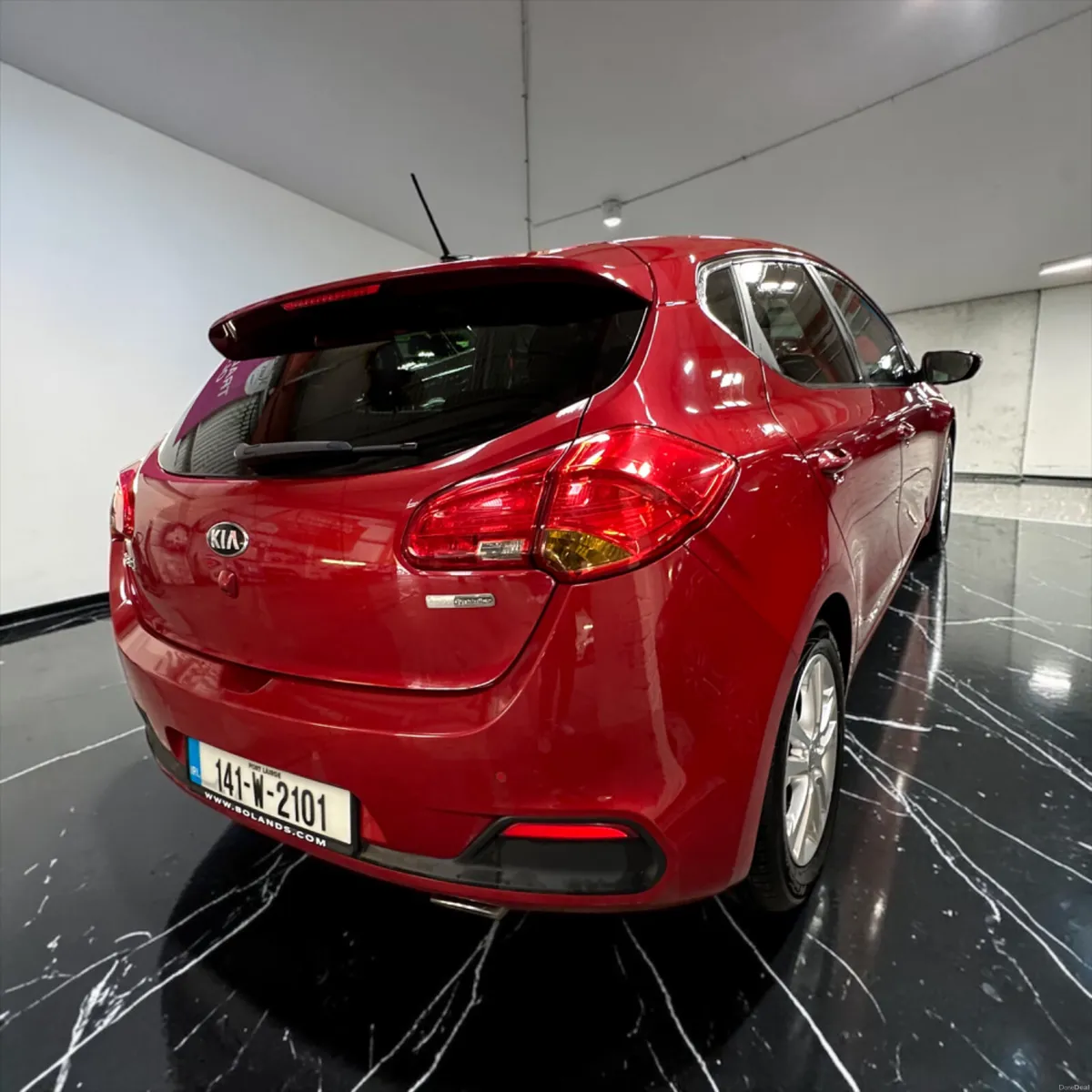 Kia Ceed 1.6 TX Diesel High Spec Reverse  Camera - Image 2