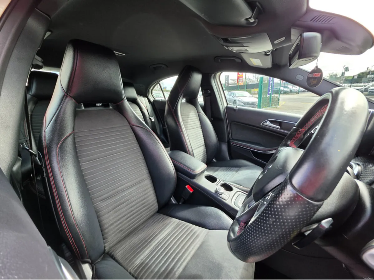 Mercedes-Benz A-Class A180 AMG INTERIOR HALF LEATH - Image 4