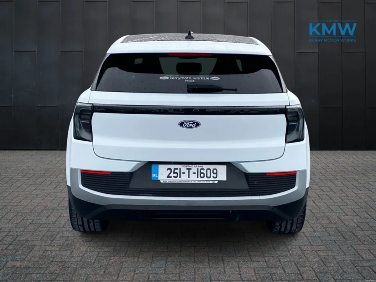 Ford Explorer Premium Extended Range..Assistance P - Image 5