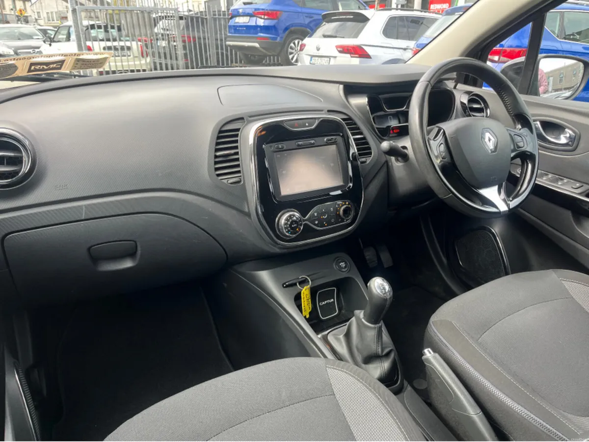 Renault Captur 1.5 DYNAMIQUE MEDIANAV ENE ENERGY 5 - Image 3