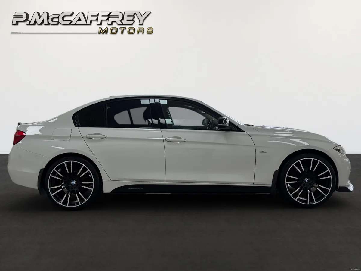 2017 BMW 320D ED PLUS F30 M-PERFORMANCE KIT LEATHE - Image 4