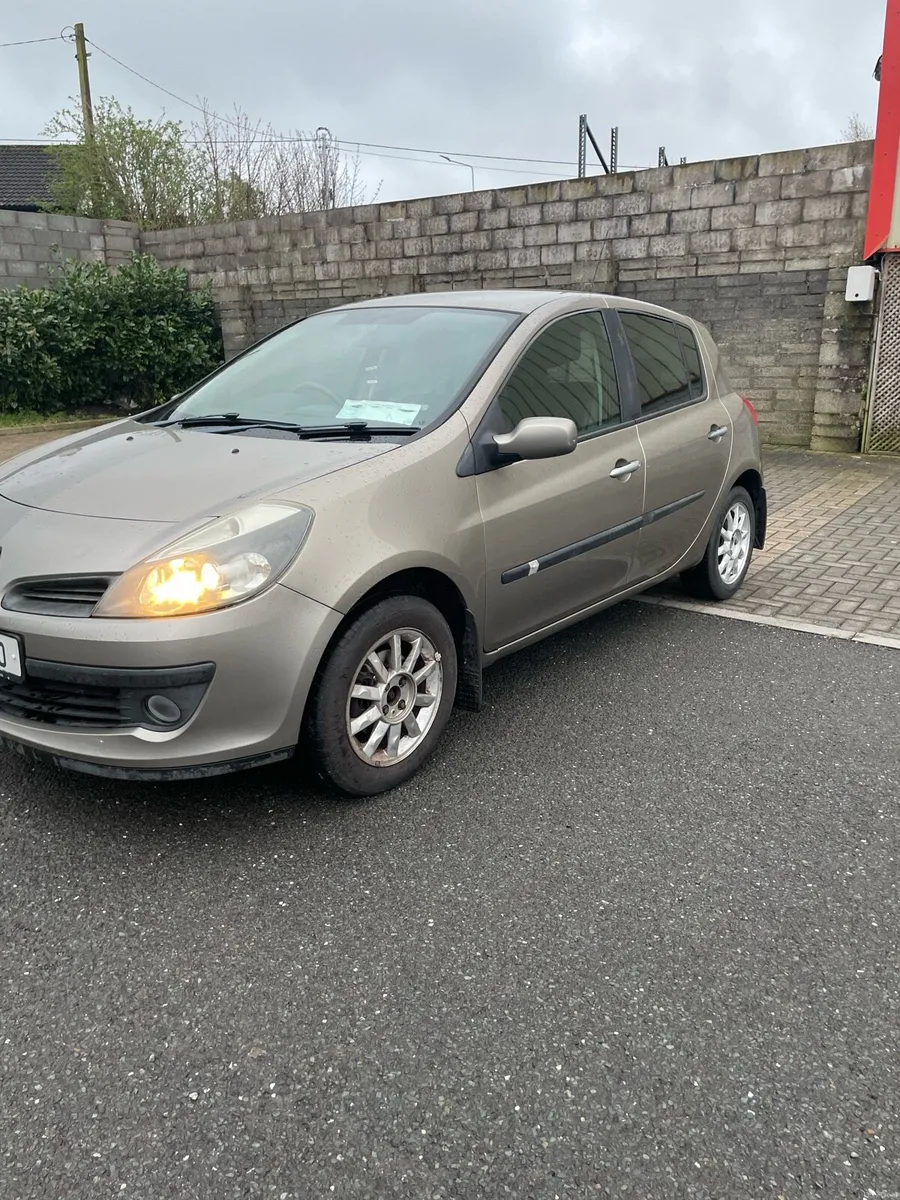 Renault Clio - Image 3