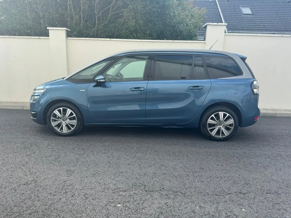 2016 Citroen C4 Picasso 7 Seater - Image 2
