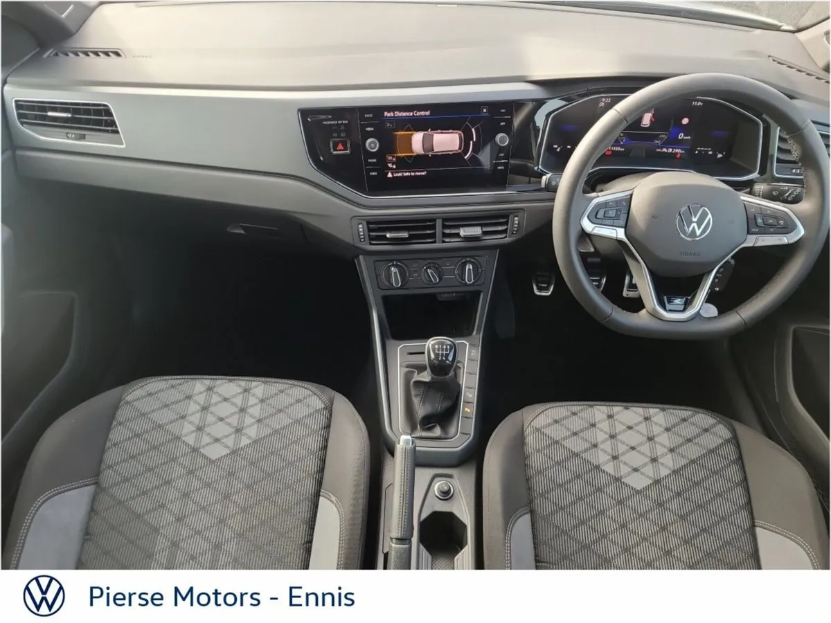 Volkswagen Polo R-LINE 75 1.0 TSI 95HPM5F - Image 4