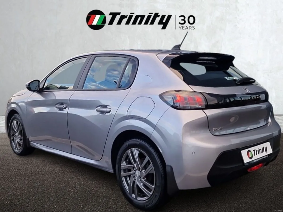 Peugeot 208 ** CRUISE CONTROL ** TRINITY MOTORS ** - Image 4