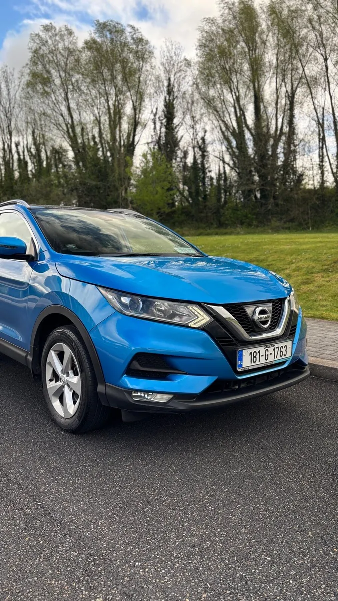 2018 (181) Nissan Quashqai SV (FSH) (Sunroof) - Image 2