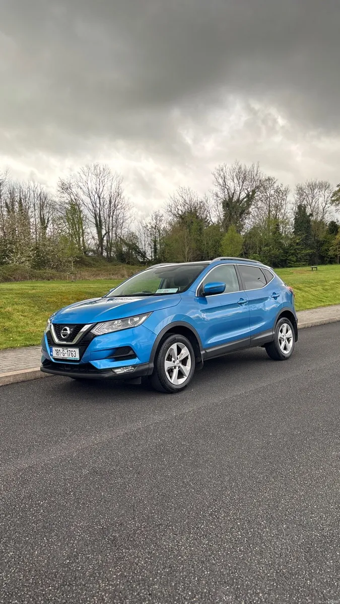 2018 (181) Nissan Quashqai SV (FSH) (Sunroof) - Image 4
