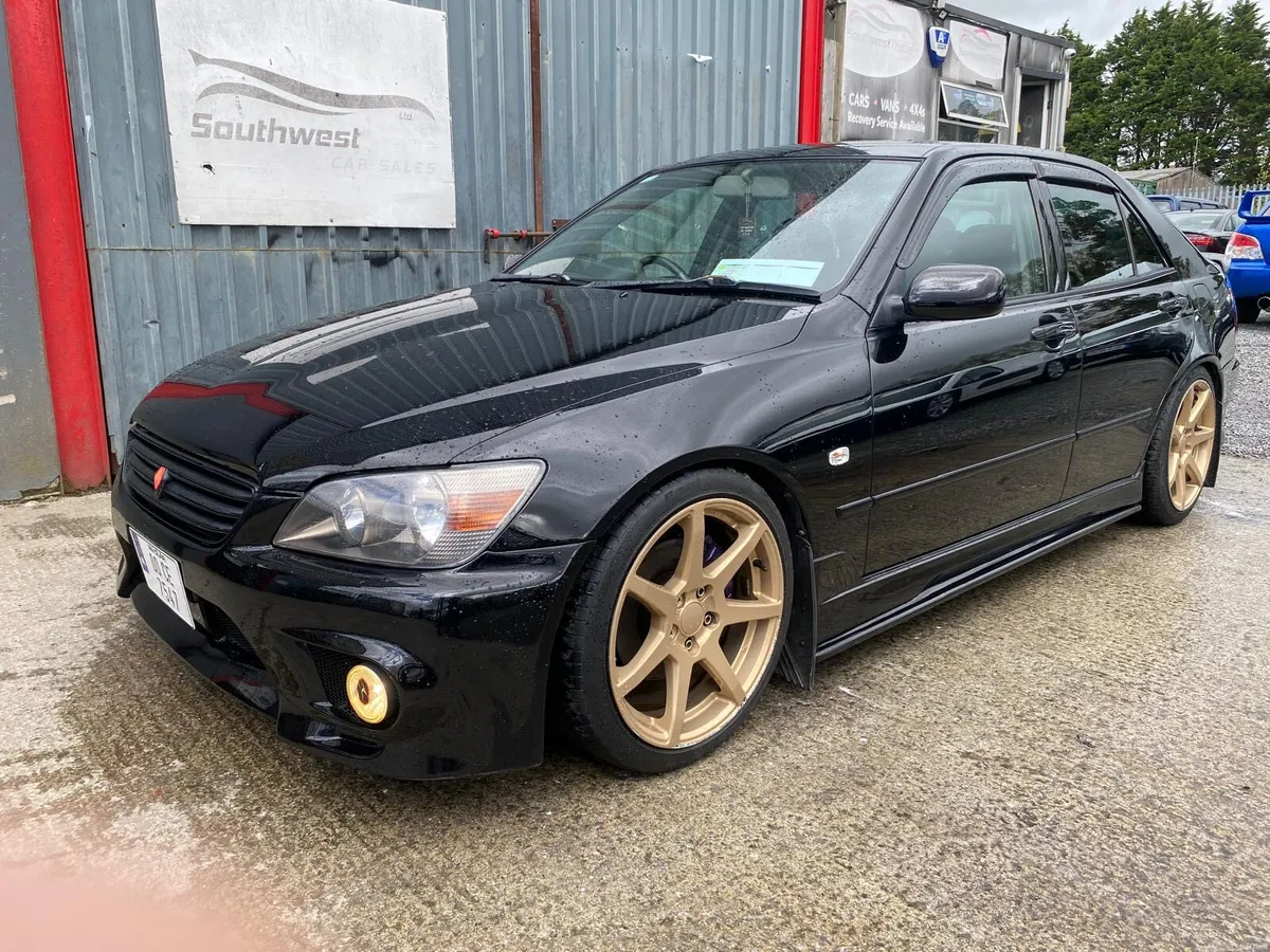 2000 Toyota Altezza **NCT 01-27** - Image 2