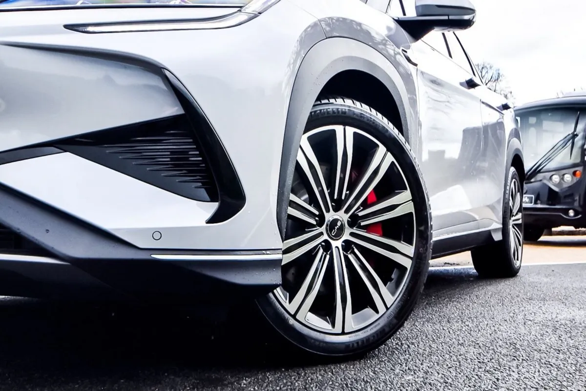 BYD SEALION 7 502km Excellence AWD 530bhp - Image 4