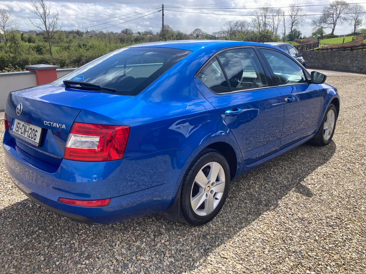 Skoda Octavia 2015 Petrol 1.2 - Image 2