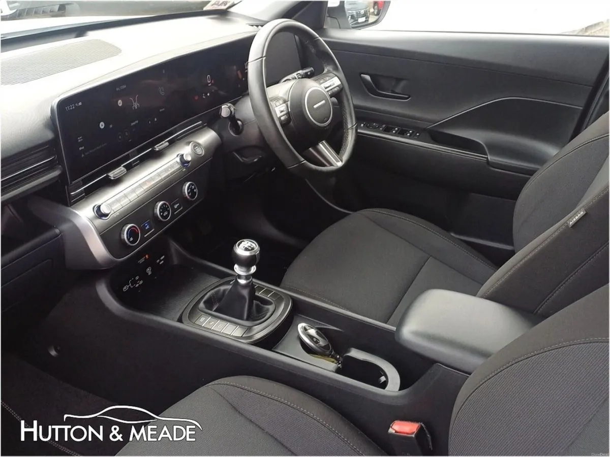 Hyundai KONA Signature 1.0 Petrol 5dr - Image 5