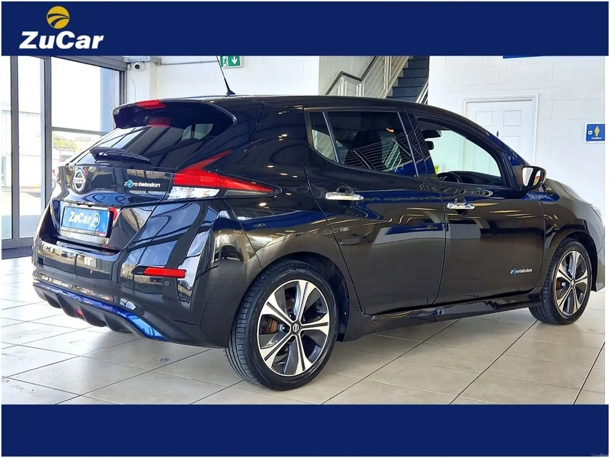 Nissan Leaf Leaf SV Premium 40 kWh - Image 4