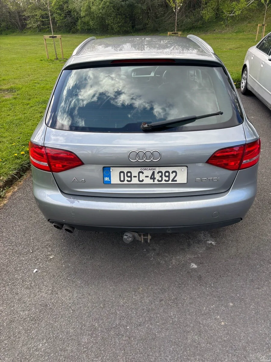 Audi A4 Estate - Image 3