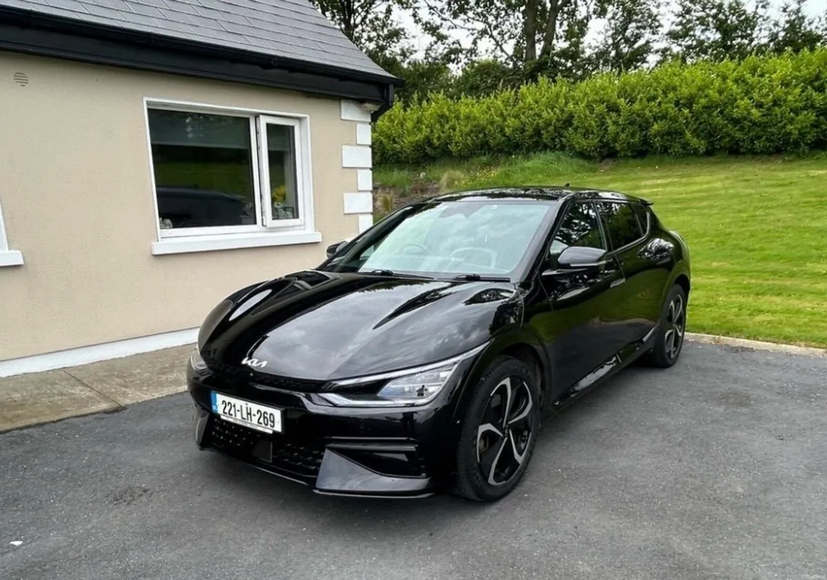 Kia EV6 GT Line 2022 - NCT 2028 - Image 1