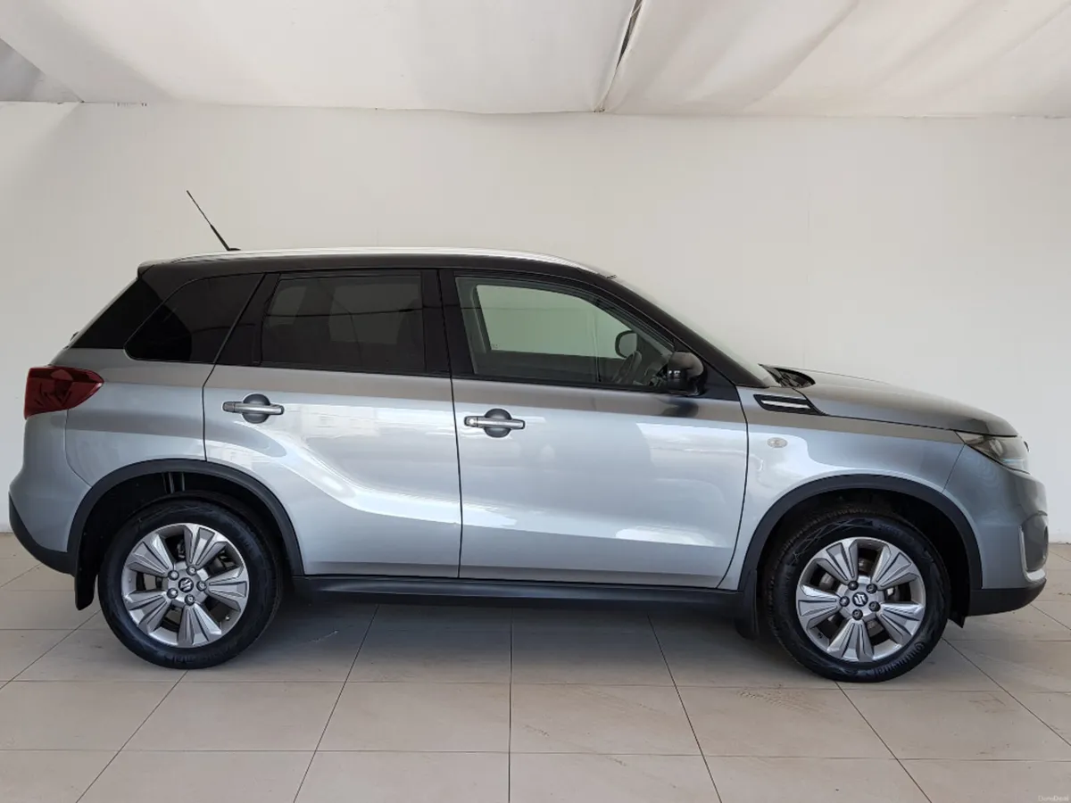 Suzuki Vitara 1.4 B/jet Hybrid Sz-t 5DR - Image 2