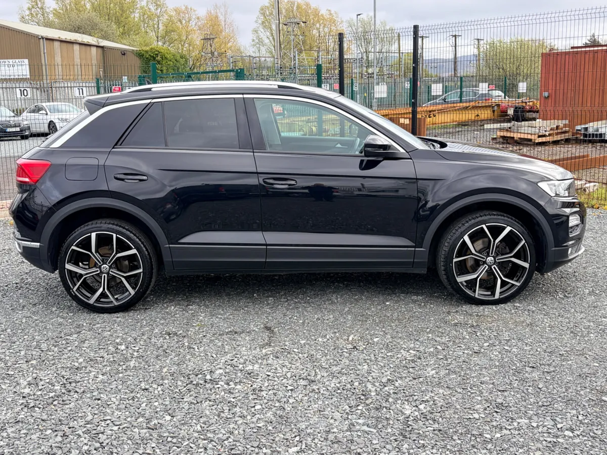 2020 VOLKSWAGEN T-ROC DESIGN 1.6TDI MANUAL 6SPEED - Image 3
