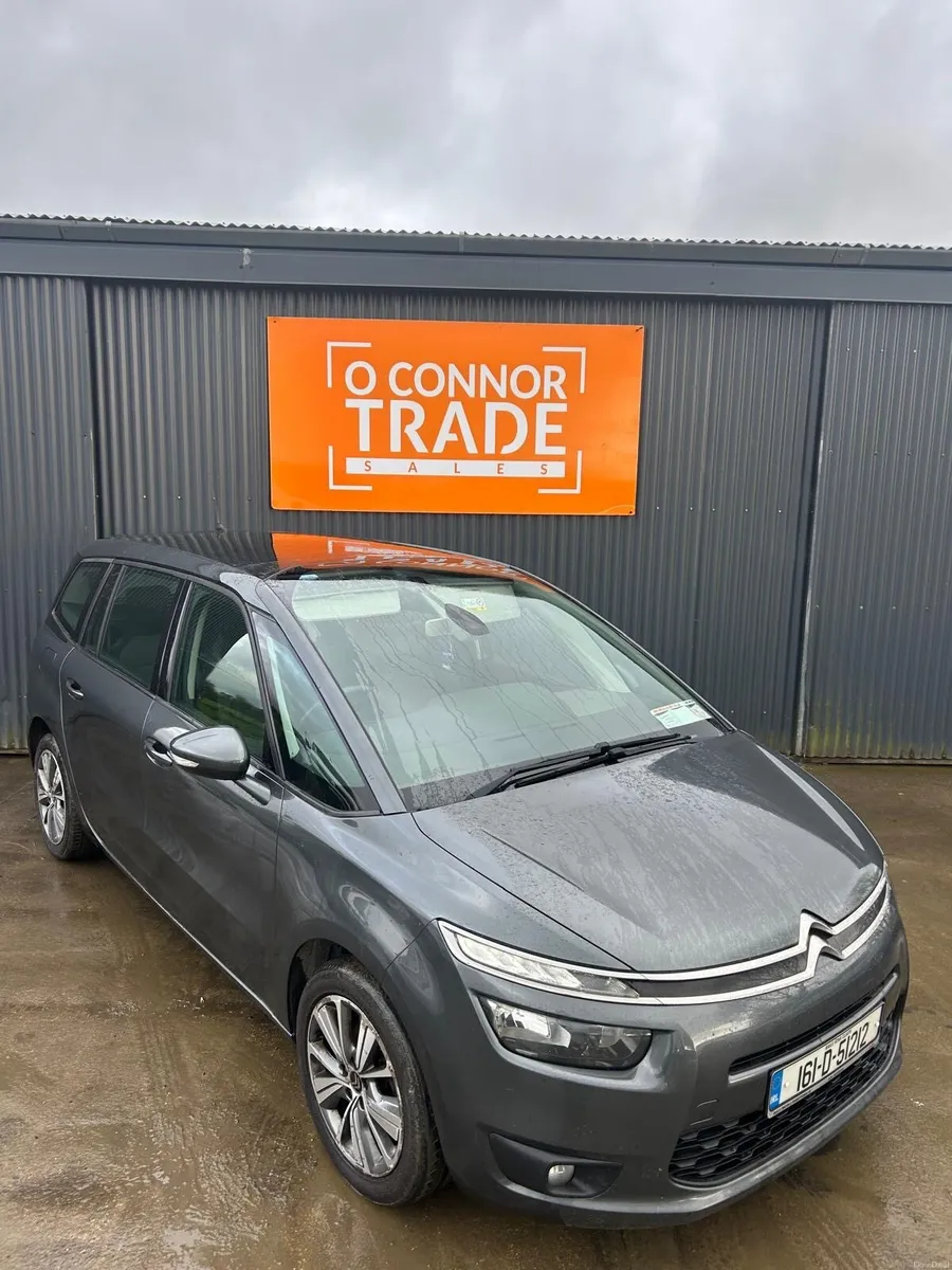 LOW KM ABSOLUTELY IMMACULATE - Image 4