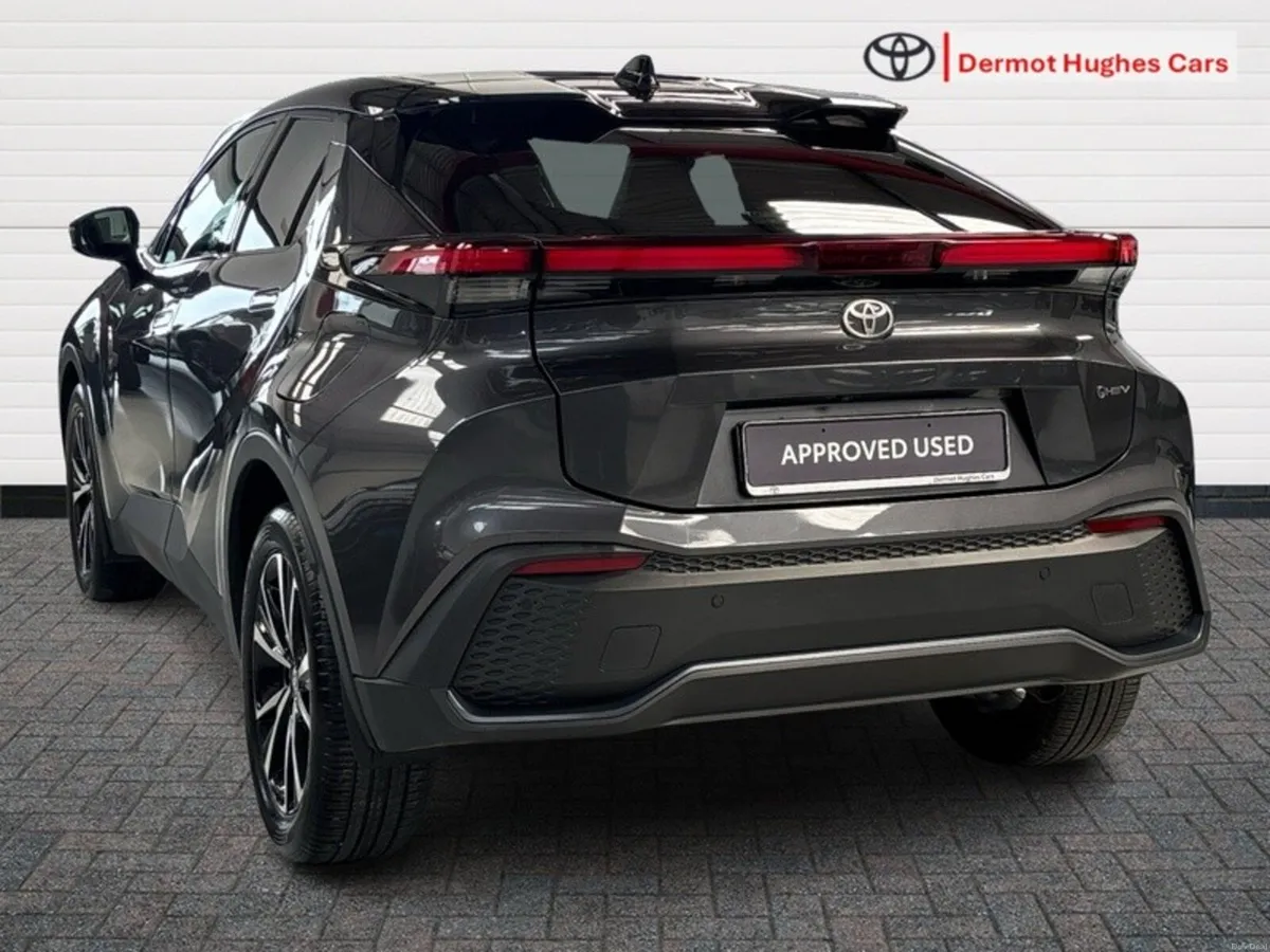 Toyota C-HR HYBRID SPORT+ AUTO - Image 2