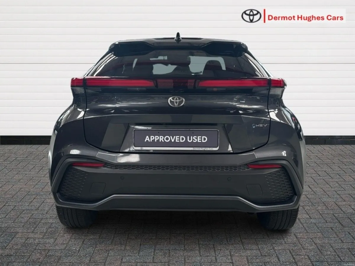 Toyota C-HR HYBRID SPORT+ AUTO - Image 4