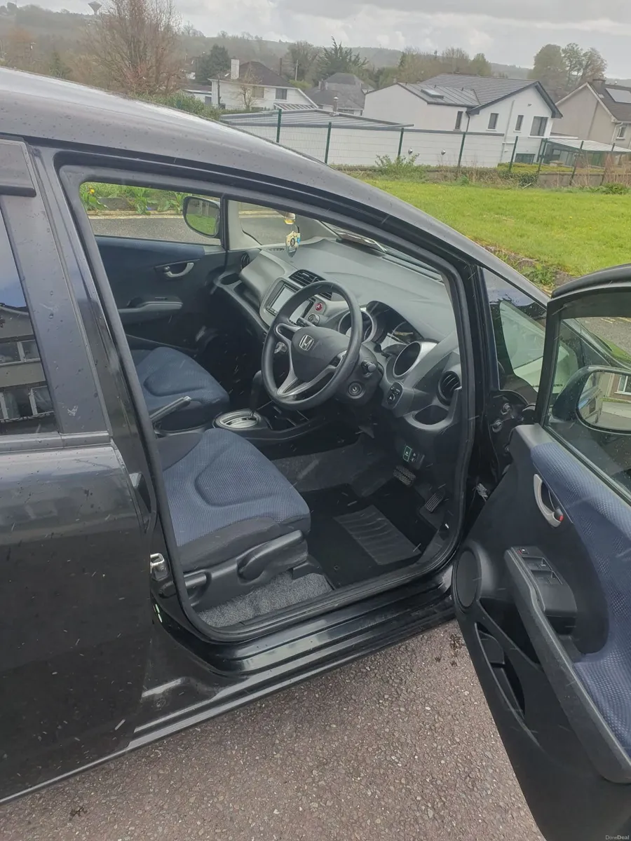 Honda Fit 2012 6500 (81k Kilometers) - Image 4