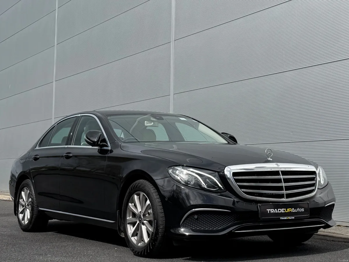 Mercedes-Benz E220d Exclusive - Image 4