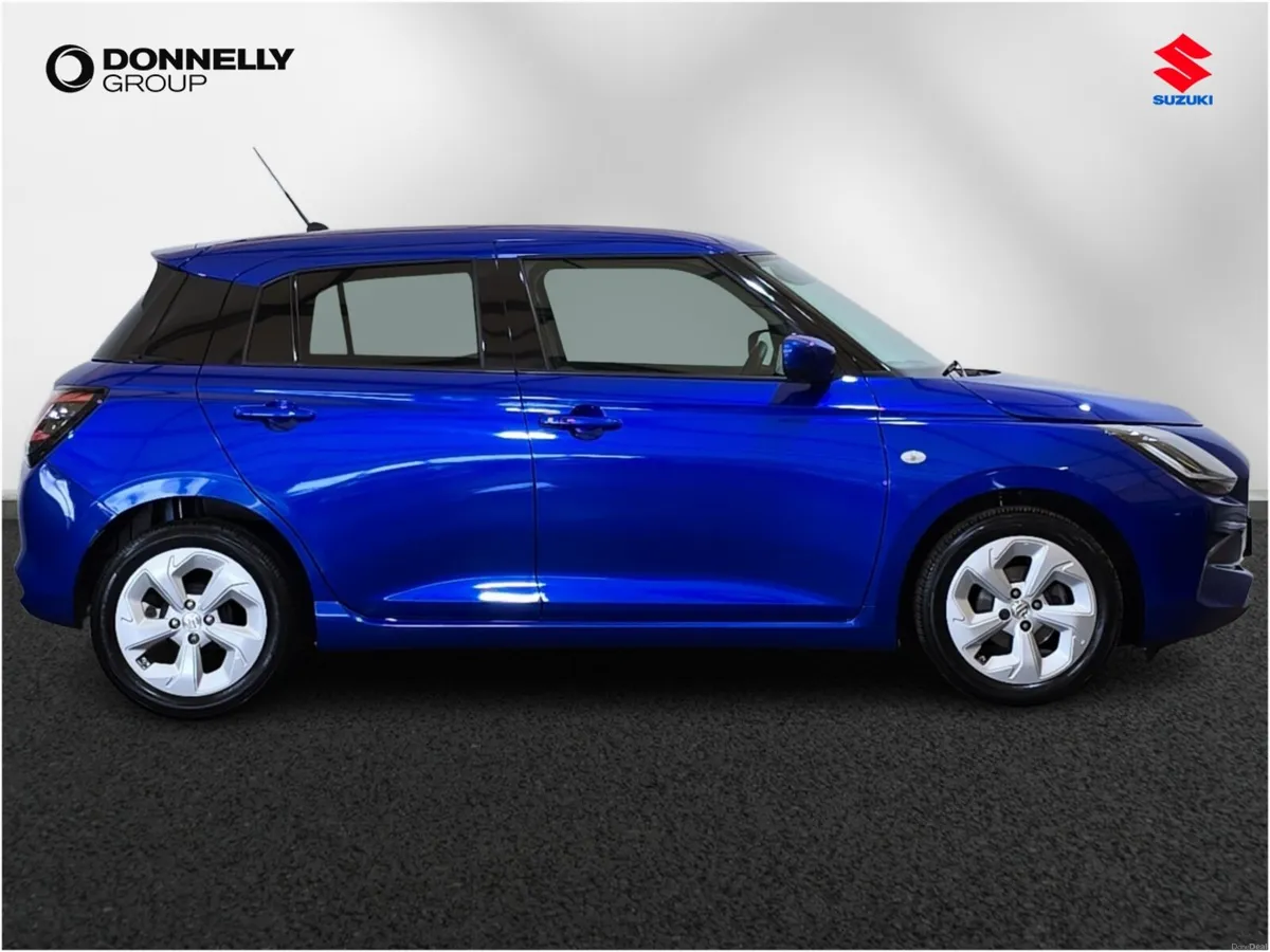 Suzuki Swift Hatchback Motion - Image 3