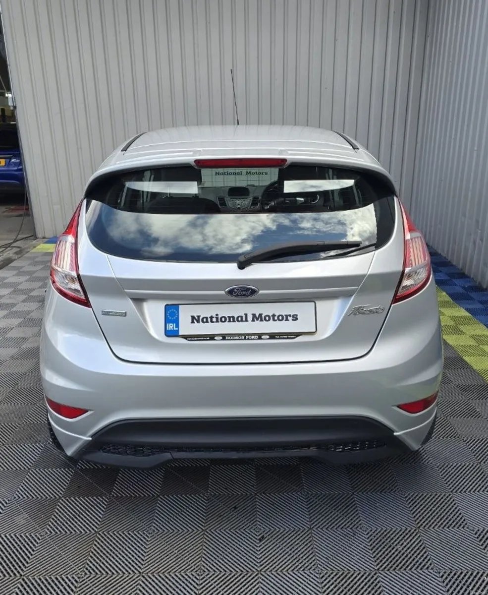2017 Ford Fiesta ST-LINE 1.0 Petrol - Image 4