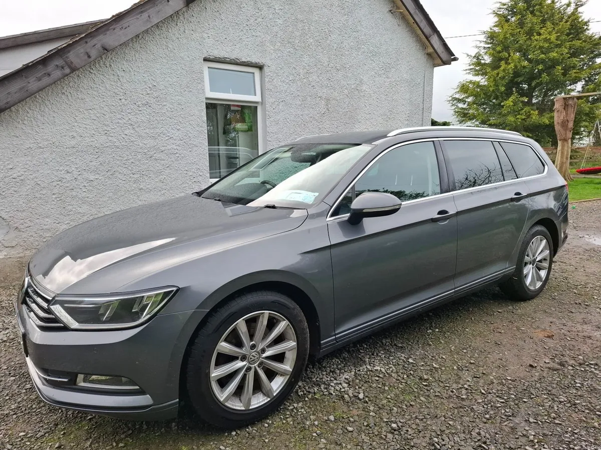 Volkswagen Passat 2016 - Image 1