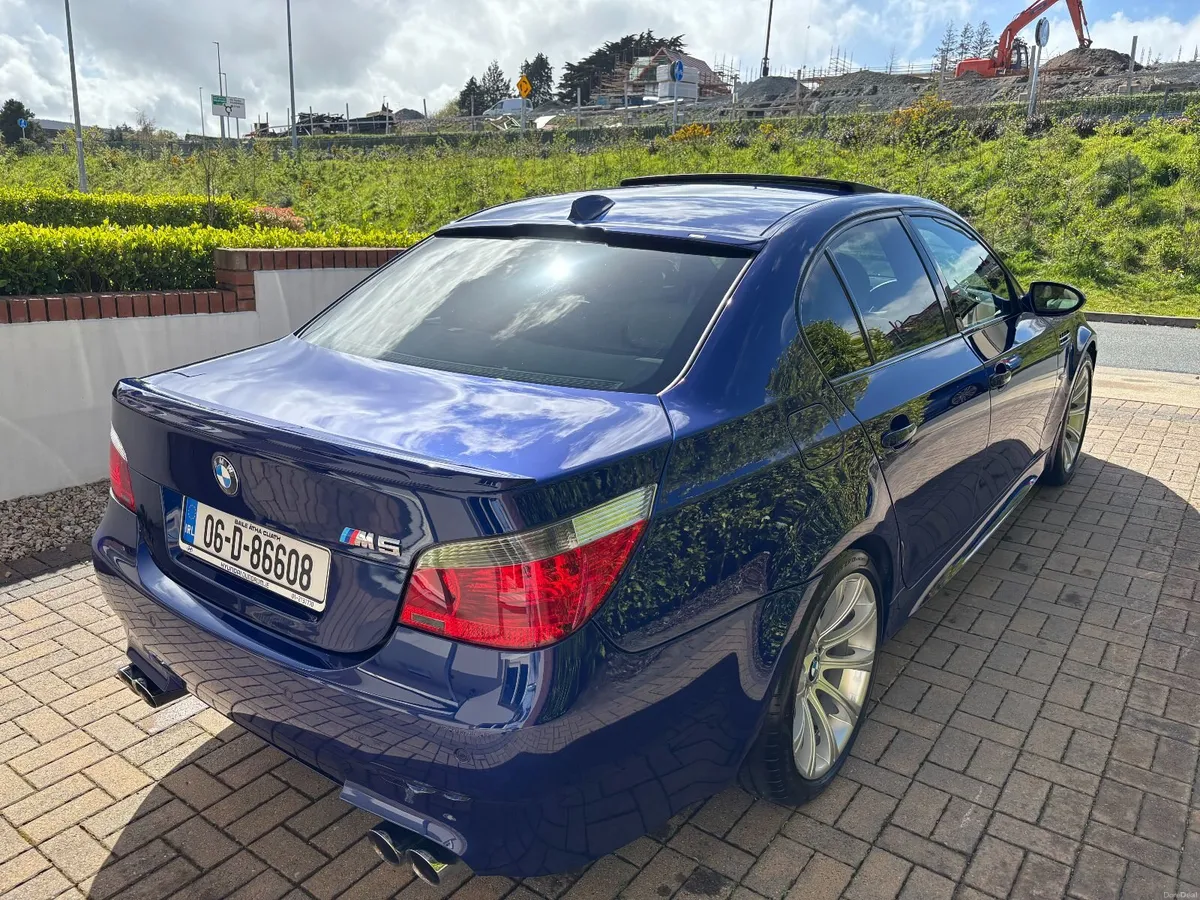 BMW M5 2006 - Image 4