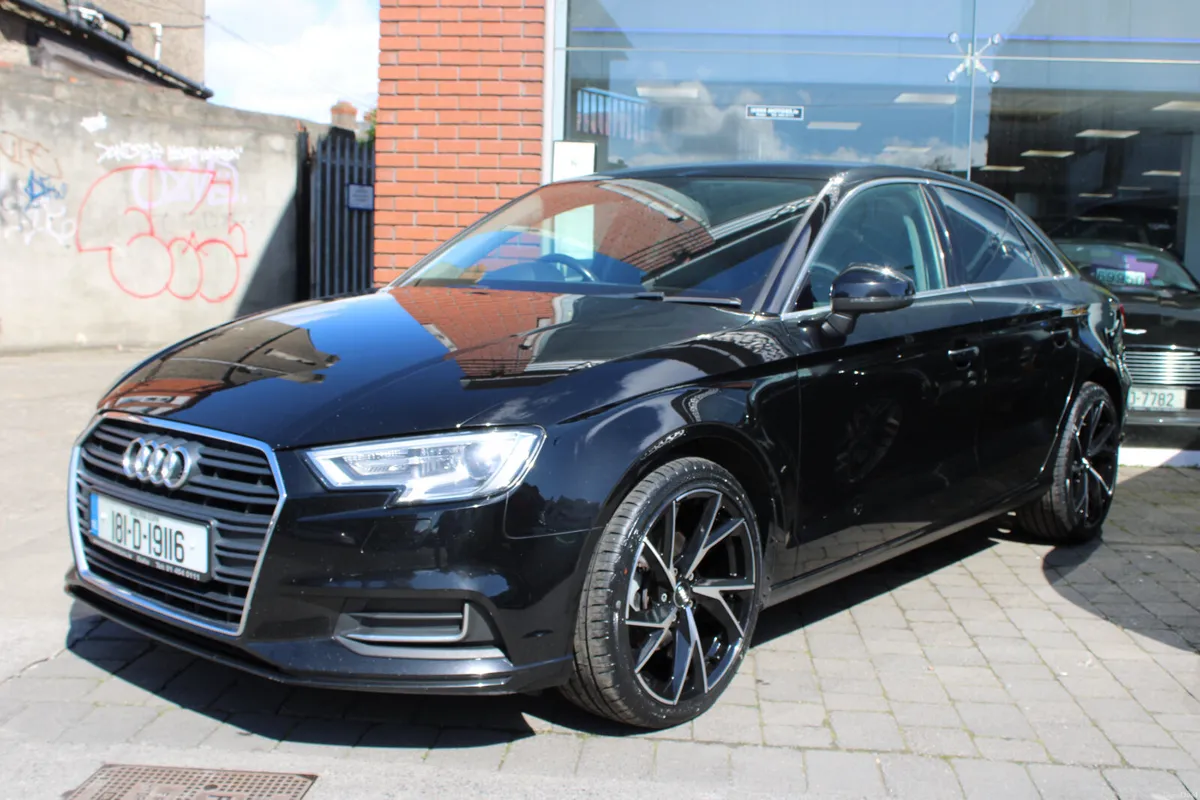 Audi A3 1.6 TDI - SE LIMOUSINE - 02-2028 NCT - - Image 4