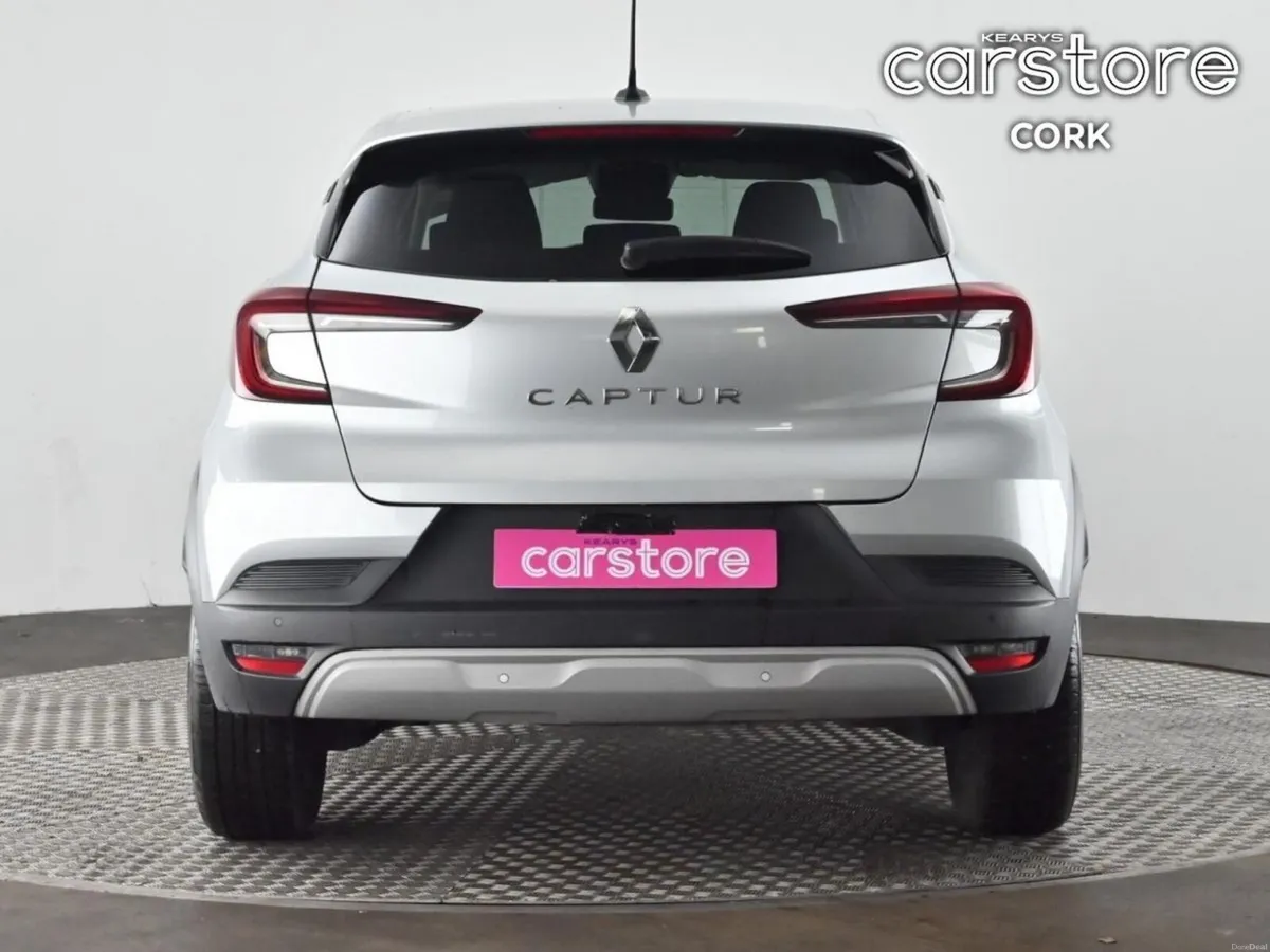 Renault Captur TCe 140 Auto Evolution - Image 4