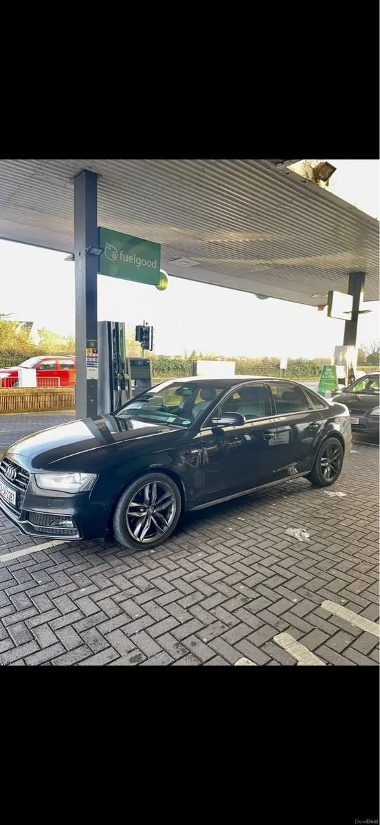 Audi A4 S LINE - Image 3