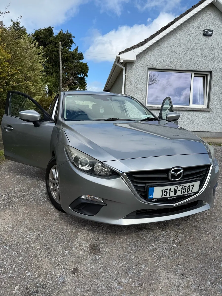 2015 Mazda3 2.2L Diesel Hatchback *Low Mileage* - Image 1