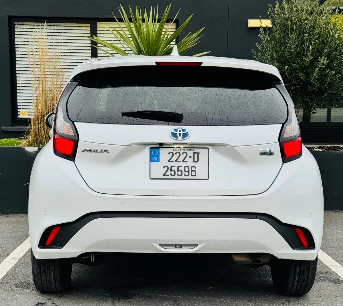 Toyota Aqua Hybrid Auto | 52k KM | Mint - Image 4