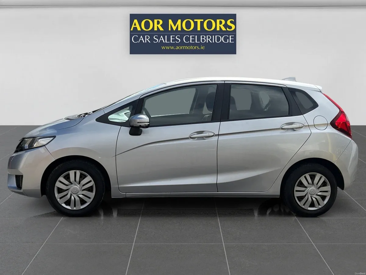 Honda Jazz 2017 - Image 2