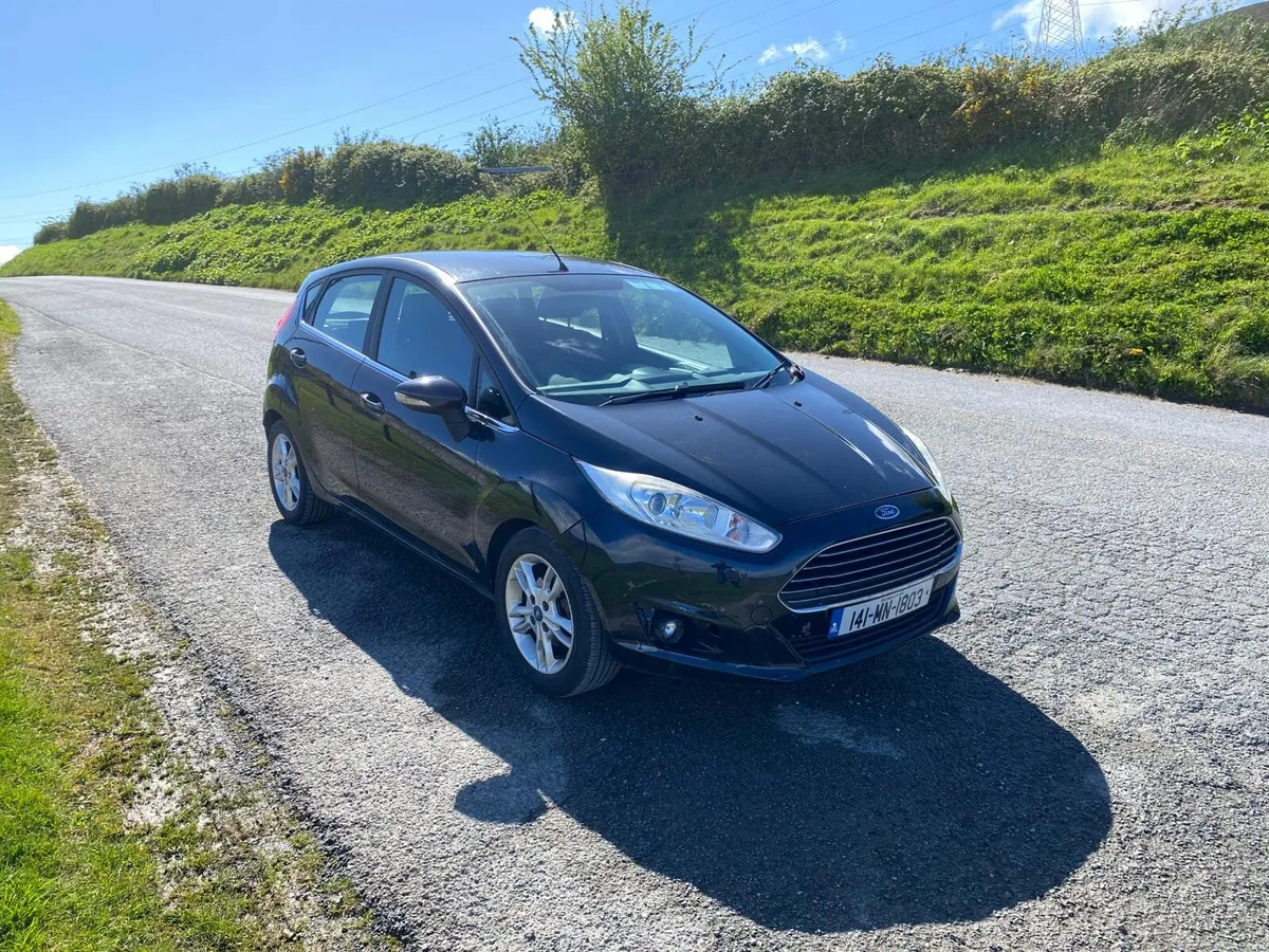 2014 Ford Fiesta Nct & Tax - Image 2