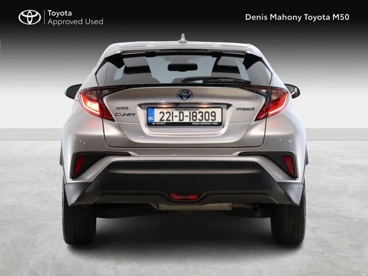 Toyota C-HR Sport Hybrid - Image 4
