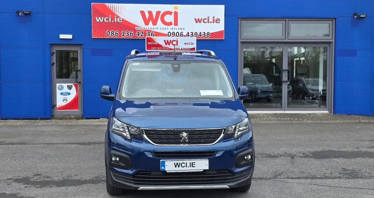 Wheelchair Accessible Peugeot Rifter 2020 - Image 3