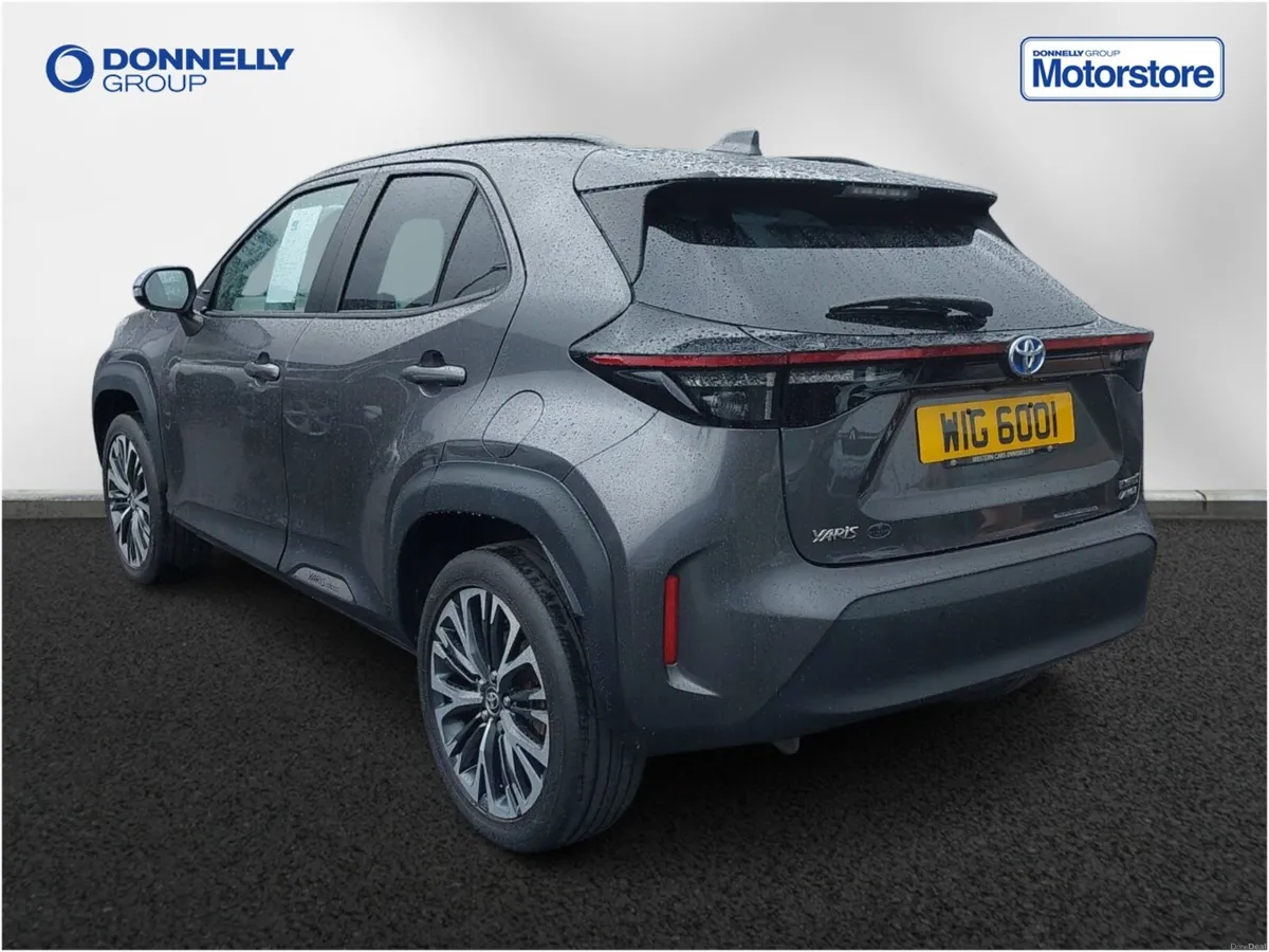 Toyota Yaris Cross Estate Excel - Image 2