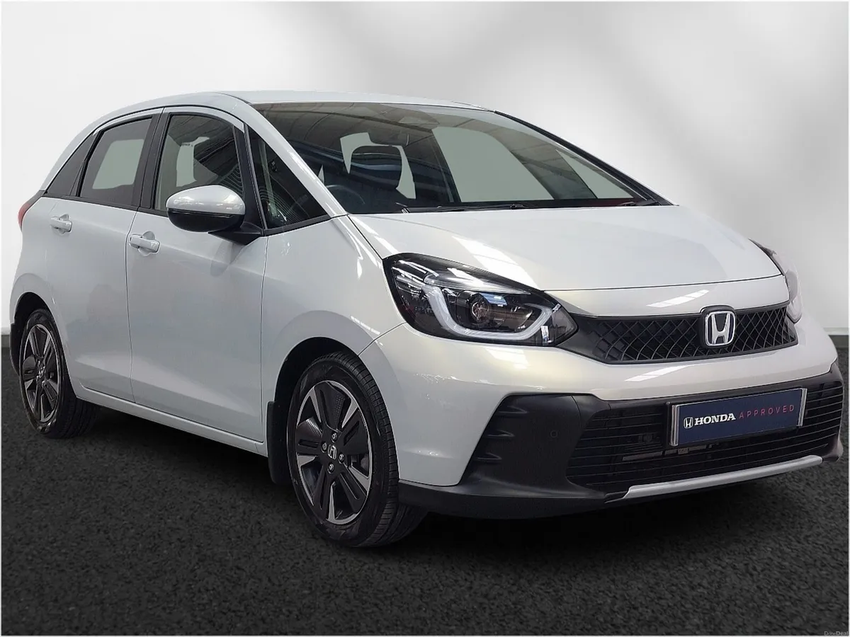 Honda Jazz Hatchback Advance - Image 1