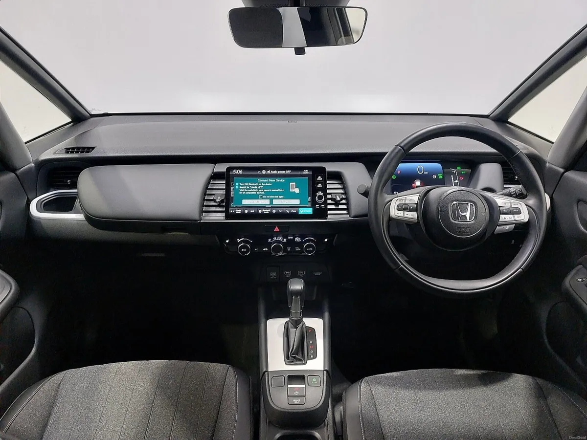 Honda Jazz Hatchback Advance - Image 4