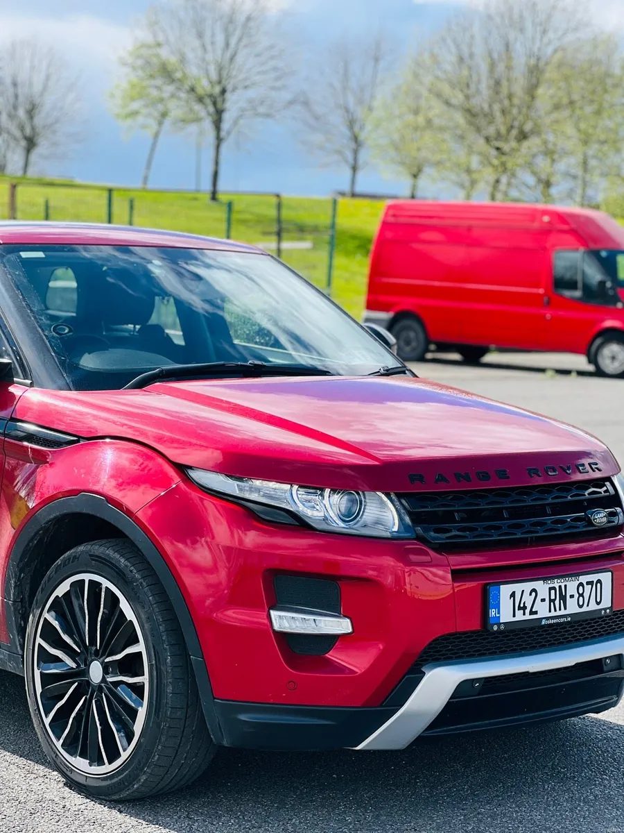 Range Rover Evoque 2.2 Auto 4WD Diesel - Image 2