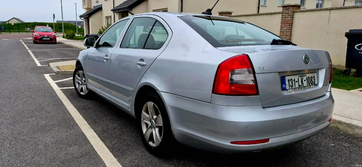 131 SKODA OCTAVIA 1.6TDI. HIGHLINE. - Image 4
